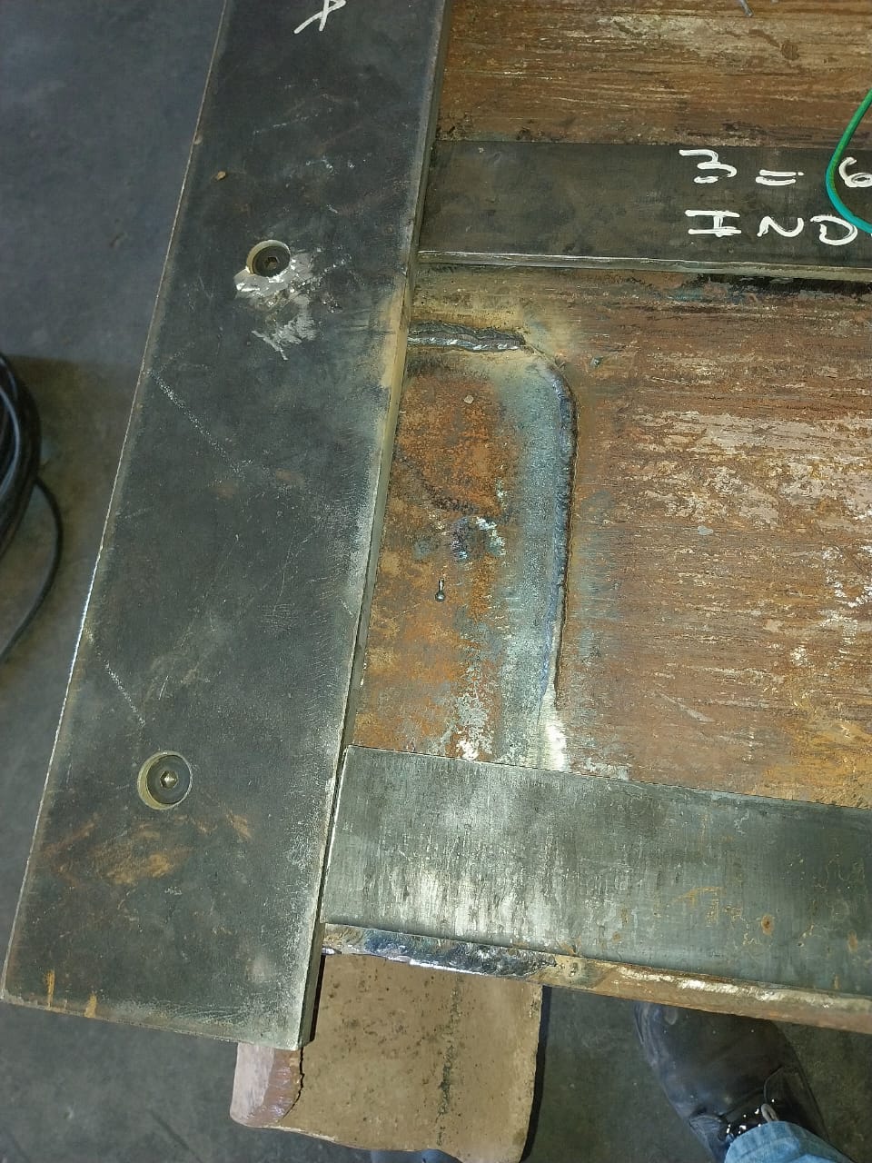 Reparaciones de balde y chilla,mini cargadora. Empresa MTR